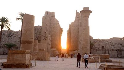  الأقصر تحتفل بتعامد الشمس على قدس الأقداس