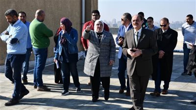 رئيس جامعة القناة تعلن إعادة تشغيل قسطرة القلب والمخ بالمستشفى التخصصي