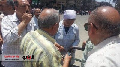 حي ثان المحلة يشارك الأهالي في شفط مياه الصرف الصحي