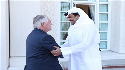 تميم يستقبل «تيلرسون» للبحث عن حل أمريكى لأزمة قطر