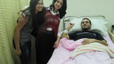 بالصور.. الحزن يخيم على مواقع التواصل الاجتماعي بعد وفاة نجل هبة السويدي.. النشطاء يقدمون التعازي لـ«أم الثوار».. أنغام: «يارب عوضها خيرًا».. شريهان: «خالص عزائي إلى أعظم سيدا