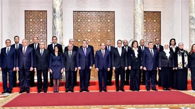 أول صور تجمع السيسي مع الوزراء والنواب الجدد