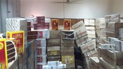 ضبط كميات ضخمة من السجائر والمعسل قبل تهريبها للسوق السوداء بقنا