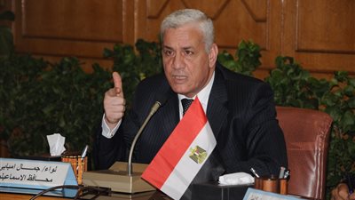 إمبابى: نسعى لإنهاء ظاهرة انقطاع الكهرباء فى الإسماعيلية