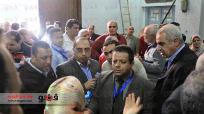 بالفيديو.. انسحاب عدد من البيطريين من 