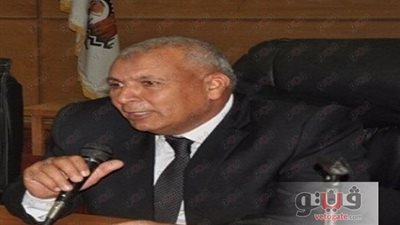 محافظ الوادي الجديد يكلف مدير الطرق برئاسة مركز الخارجة