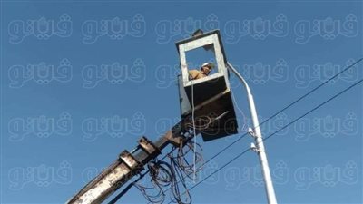 صيانة 254 عامود إنارة بـ5 مراكز بالبحيرة