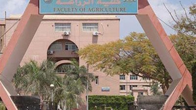 اختيار 3 أساتذة لعضوية لجنة القيادات بكلية الزراعة بـ«بنها»