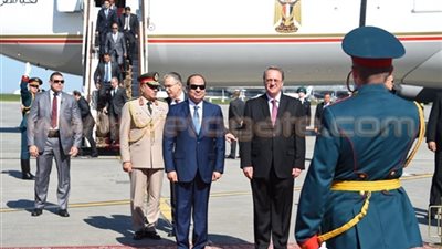 زيارة «السيسي» لموسكو في عيون الصحف المصرية.. الأخبار: ترجمة واقعية لتطور العلاقات «المصرية-الروسية».. الجمهورية: تبحث توطيد الشراكة والتعاون الإستراتيجي.. والوطن: تفعل التحالف الإ