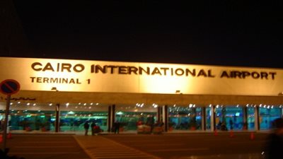 وفد من رجال الأعمال الأمريكيين يغادر القاهرة متجها لـ