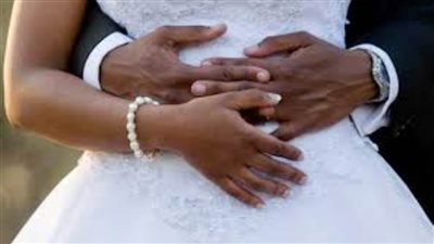 تفسير حلم من يرى نفسه يتزوج في المنام