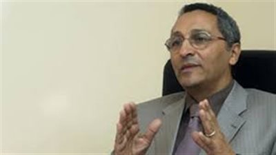 مستشار وزارة الكهرباء لـ«زويل»: «يا ريت كل واحد يتكلم في تخصصه»