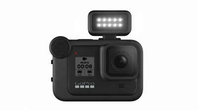 GoPro تطلق إكسسوار فلاش جديد لكاميرا HERO8 Black بسعر 50 دولارا