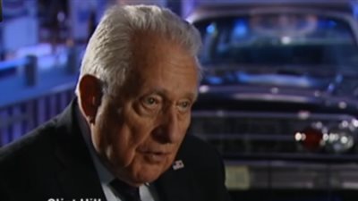 بالفيديو.. مدير المخابرات الأمريكية الأسبق يروى لحظة اغتيال كينيدى