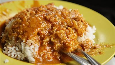 الأرز البني بالكاري لوجبة شتوية صحية