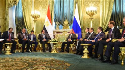 تفاصيل المؤتمر الصحفي بين «السيسي وبوتين» بموسكو.. القائدان يبحثان التعاون الاقتصادي والعسكري..«الدب الروسي» يتعهد بتصدير طائرات سوبر جيت للقاهرة وضخ استثمارات بالمنطقة.. ورئيس مصر