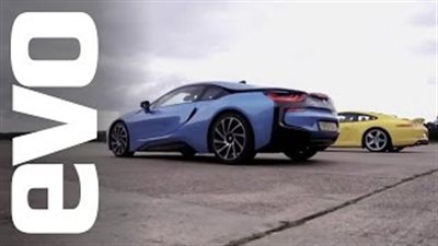 بالفيديو.. سباق مثير بين «بي إم دبليو إي 8» و«بورش 911 كاريرا إس»