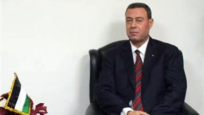 سفير فلسطين لدى مصر يزور جرحى جددا في مستشفى الهرم التخصصي