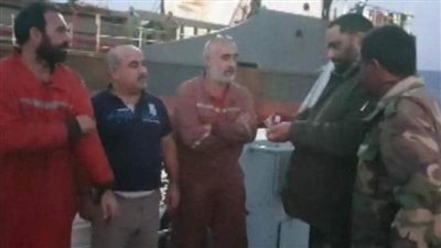 تنقل دقيق إلى لإسكندرية.. الجيش الليبي يطلق سراح سفينة 