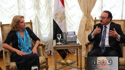 وزير الاتصالات يستقبل نائب رئيس شركة «TomTom» العالمية