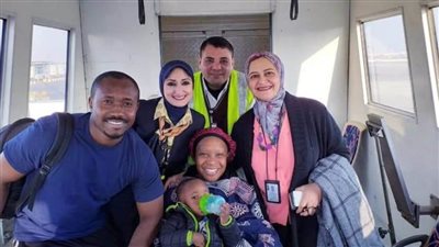 راكبة أمريكية تشكر مصر للطيران لإنقاذ حياتها