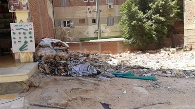 بالصور.. استكمال أعمال النظافة بمدينة الغردقة