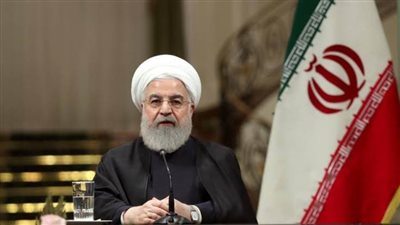 روحاني: الإدارة الأمريكية سترفع العقوبات عن إيران