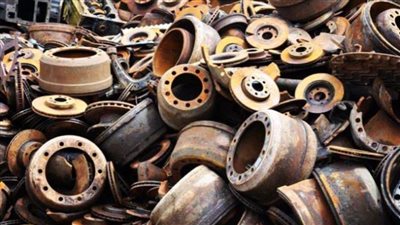 الجريدة الرسمية تنشر قرارات التجارة بفرض رسوم على بعض أنواع الخردة والخامات