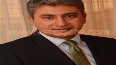 شريف فتحي.. 27 عامًا خبرة في مجال الطيران «بروفايل»