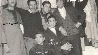 صورة نادرة تجمع «الحلفاوي» بنور الشريف ولطفي لبيب