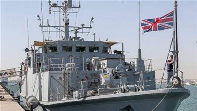 البحرية البريطانية تضبط مخدرات بملايين الدولارات‭ ‬في خليج عمان
