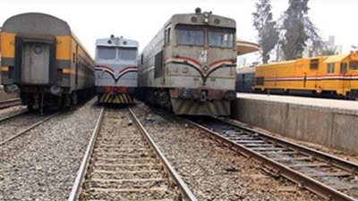 خطة «السكك الحديد» لحل أزمة ركاب الصعيد.. إنشاء خط مواز لطريق محافظات الجنوب.. تسيير قطارات إضافية لاستيعاب الركاب.. تدشين خط عالي السرعة.. تطوير المحطات.. وتجديد خط «القاهرة - أسوان