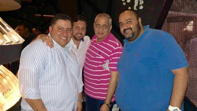 هشام ماجد وشيكو يحضران أولى عروض «قلب أمه» بالكويت