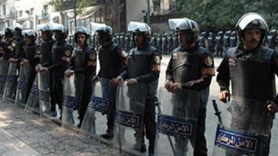 تعزيزات أمنية بميدان التحرير تحسبًا لعودة الباعة الجائلين