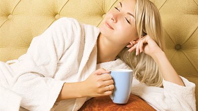 تغلبي على القلق والتوتر بجلسات الاسترخاء