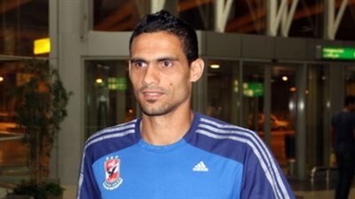 محمد نجيب يتحدث عن أزمة المدافعين وطموحات الأهلي وكارتيرون