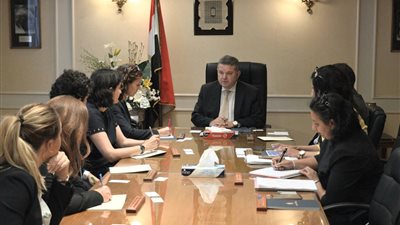 وزير قطاع الأعمال يبحث التعاون مع البنك الأوروبي لإعادة الإعمار والتنمية