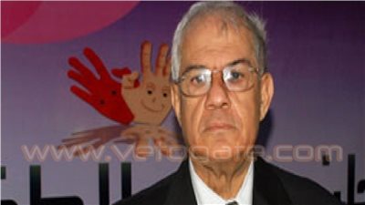 وفاة المخرج المسرحي هاني مطاوع إثر وعكة صحية بمستشفى الشروق