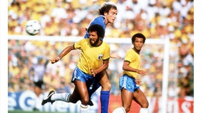 زي النهاردة.. إيطاليا تهزم البرازيل 3- 2 في برشلونة