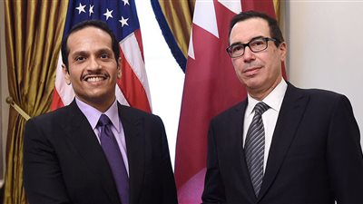 عشاء يكشف التقارب بين وزير خارجية قطر وإدارة ترامب