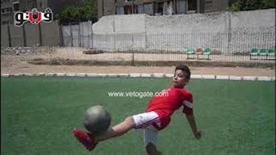 بالفيديو.. مهارات باسل فوزي مواليد 2006 في كرة القدم
