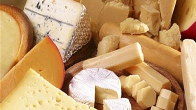 التموين: ضبط 400 كيلو جبن فاسد في شبين القناطر