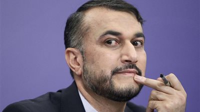 الشورى الإيراني: دبلوماسيونا المختطفون بلبنان معتقلون بسجون الاحتلال