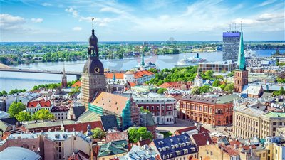 حكايات خاصة من «أرض المغنى»