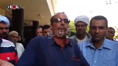 بالفيديو.. ولى أمر طالب لوزير التعليم: «انت قاعد في التكييف وولادنا في الشارع»