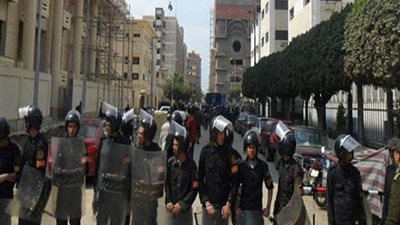الأمن ينتشر بمحيط كنيسة مارجرجس بالواسطى فى بنى سويف