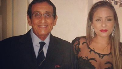 ريم البارودي مع والدها لأول مرة