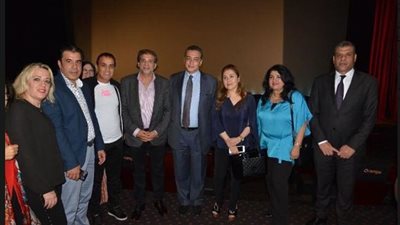 خالد يوسف ينشر صورا من افتتاح فيلم «كارما» بالمغرب