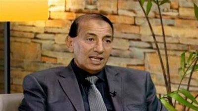 عادل عبد الرازق يناشد السيسي بعقد اجتماع لاحتواء آثار حادث الغردقة