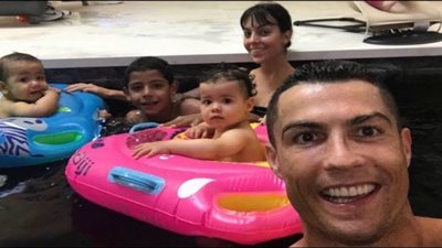 رونالدو يتفاوض مع «فيس بوك» لبث مسلسل يتناول قصة حياته